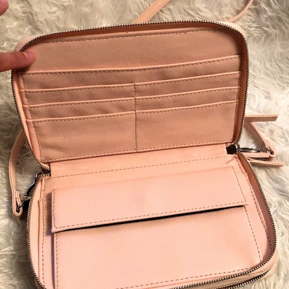 Forever 21 light Pink Crossbody - Picture 4 of 4